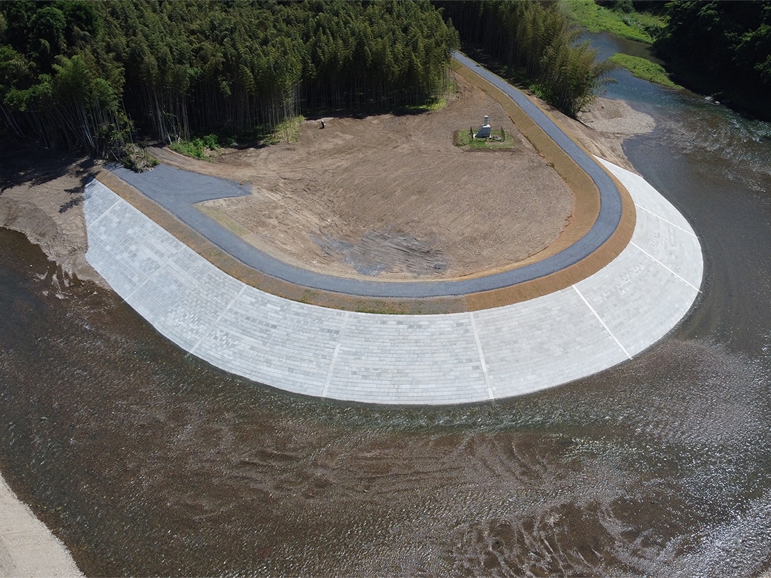 一級河川荒川(塩谷)護岸工事 (那須烏山市森田)